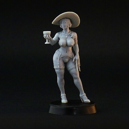 Tall Lady (naked)